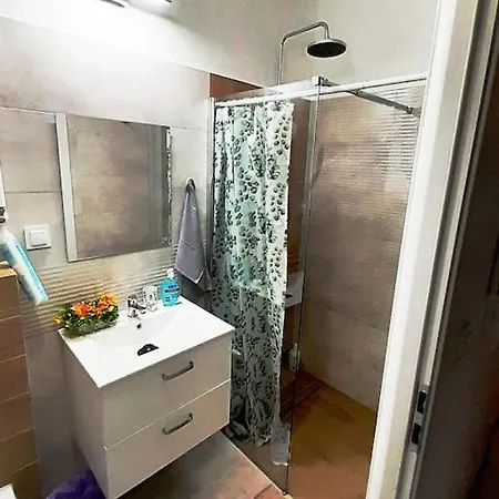 Small Beauty Place Apartment